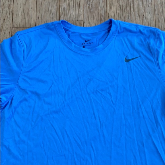 **SALE** MEN'S NIKE TEAM SS LEGEND CREW - Picture 4 of 9